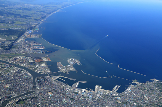 八戸港の鳥瞰図